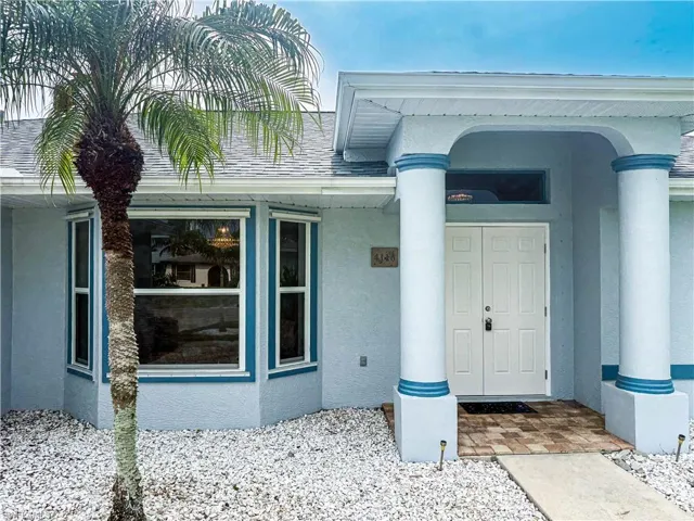 4116 Sw 1st Pl, Cape Coral, Florida 33914