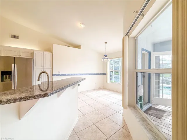 4116 Sw 1st Pl, Cape Coral, Florida 33914