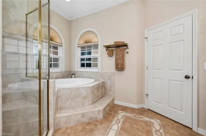Bathroom of the 5th bedroom/game room.