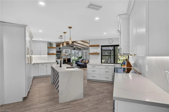 1206 Par View Dr, Sanibel, Florida 33957