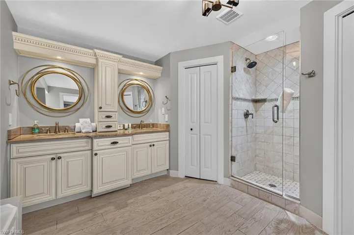 1206 Par View Dr, Sanibel, Florida 33957