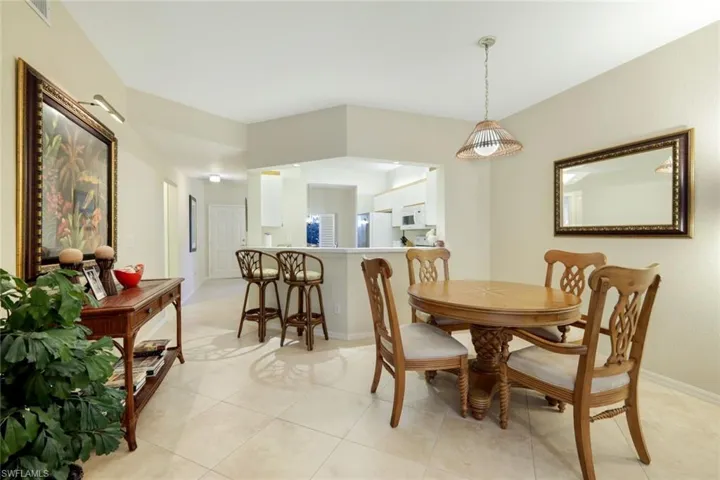 823 Tanbark Dr 103, Naples, Florida 34108