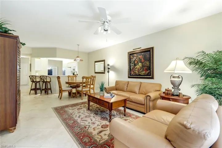 823 Tanbark Dr 103, Naples, Florida 34108
