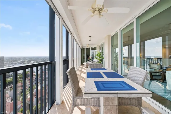 4651  Gulf Shore N BLVD, Naples, FL 34103