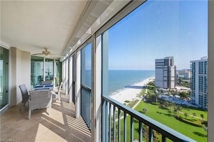 4651  Gulf Shore N BLVD, Naples, FL 34103