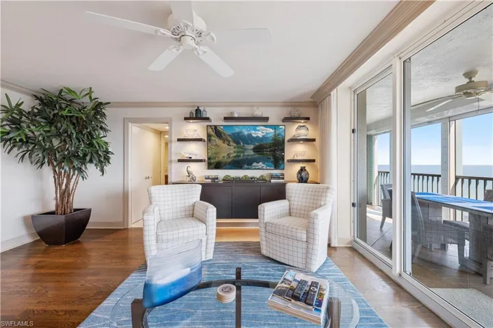 4651  Gulf Shore N BLVD, Naples, FL 34103