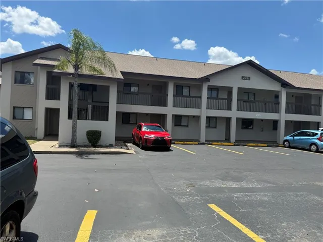 2221 E 5th St #21 5th St 21, Lee, Florida 33936