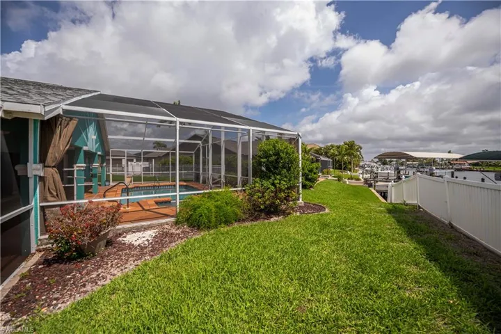 3505 SE 19th  PL, Cape Coral, FL 33904