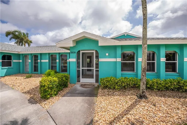 3505 SE 19th  PL, Cape Coral, FL 33904