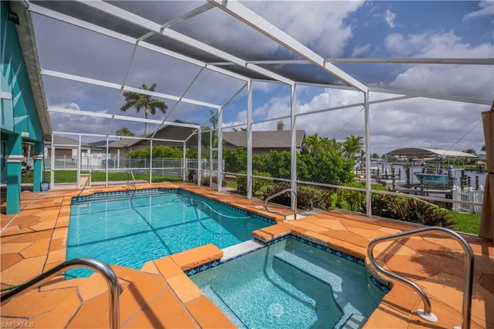 Pool with integrated spa