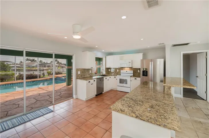 3505 SE 19th  PL, Cape Coral, FL 33904