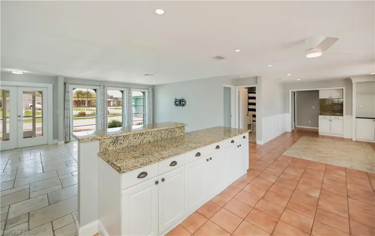 3505 SE 19th  PL, Cape Coral, FL 33904