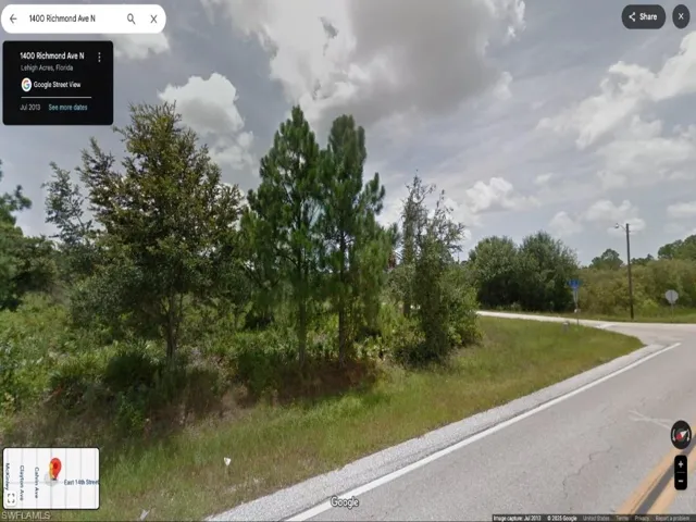 Street view Corner Lot