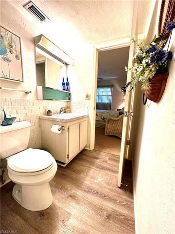 VC J6 Bath with Combo Tub-Shower