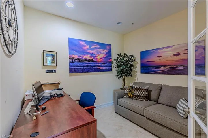 Den/Office space featuring recessed lighting and baseboards