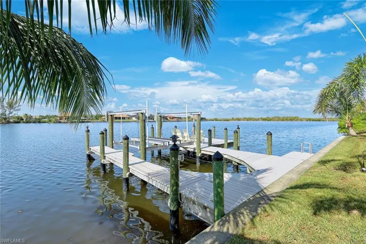 4612 Nw 33rd Ter, Cape Coral, Florida 33993