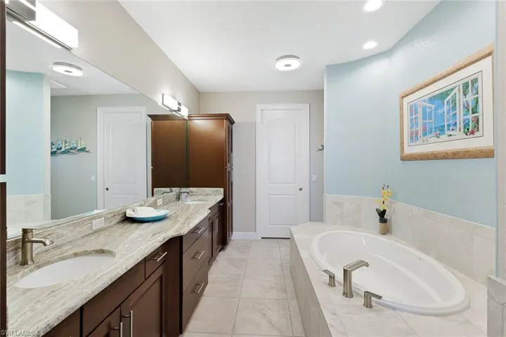 4612 Nw 33rd Ter, Cape Coral, Florida 33993