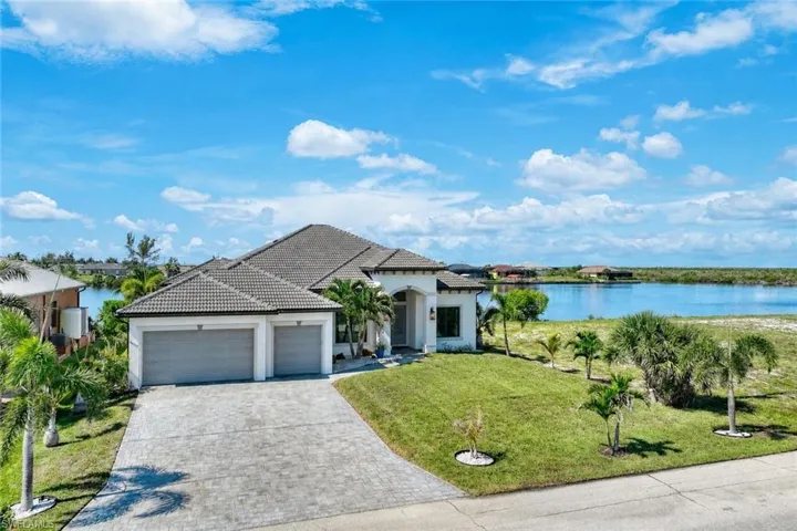 4612 Nw 33rd Ter, Cape Coral, Florida 33993