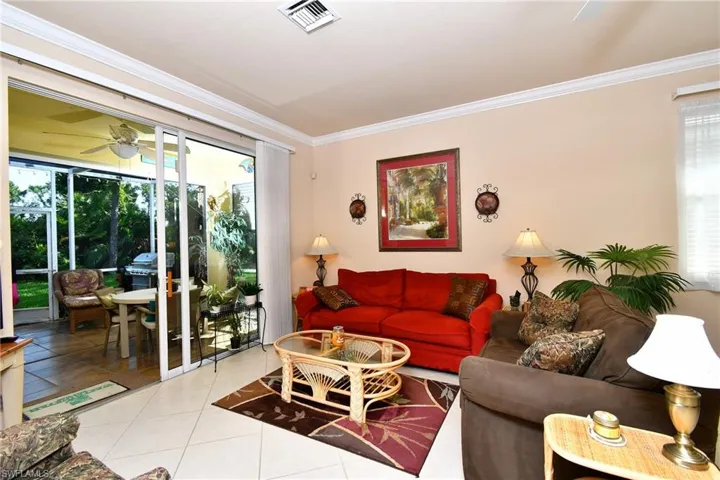 4736 Fairloop Run, Lehigh Acres, Florida 33973