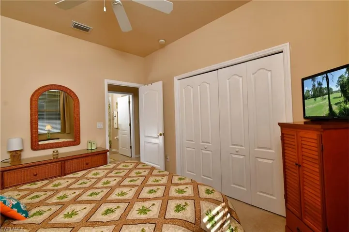 Guest bedroom