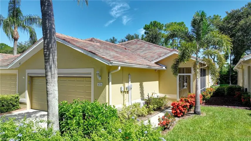 4736 Fairloop Run, Lehigh Acres, Florida 33973
