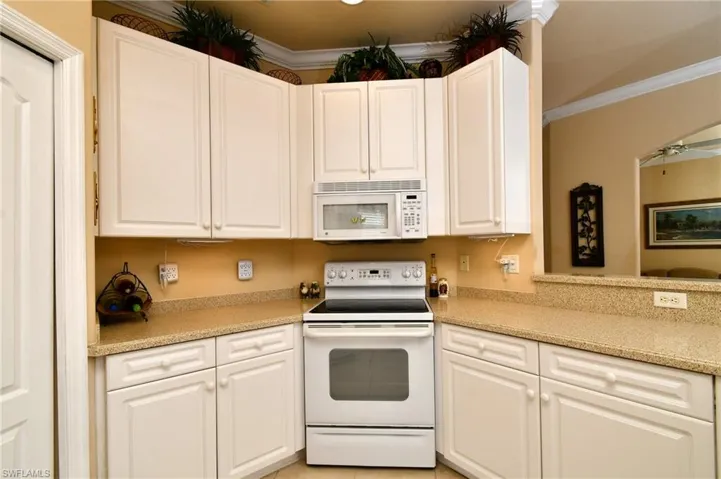4736 Fairloop Run, Lehigh Acres, Florida 33973