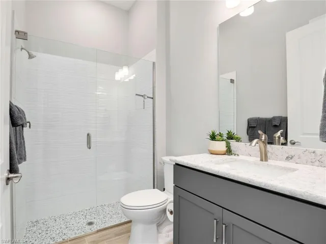 21064 Hallandale Dr, Estero, Florida 33928