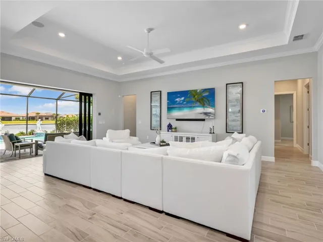 21064 Hallandale Dr, Estero, Florida 33928