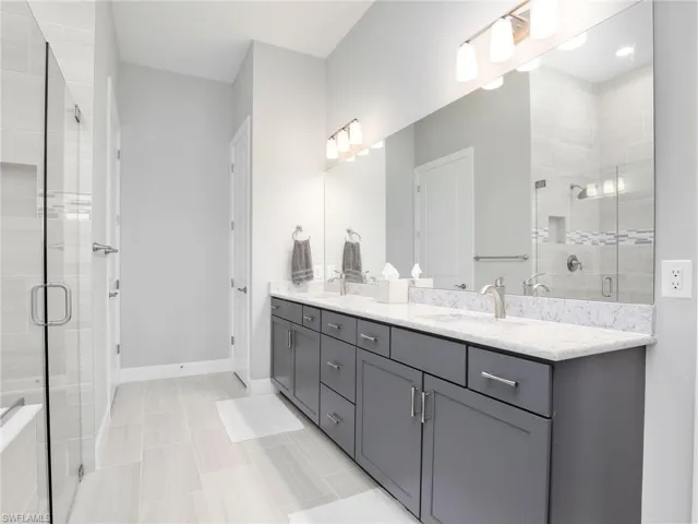 21064 Hallandale Dr, Estero, Florida 33928
