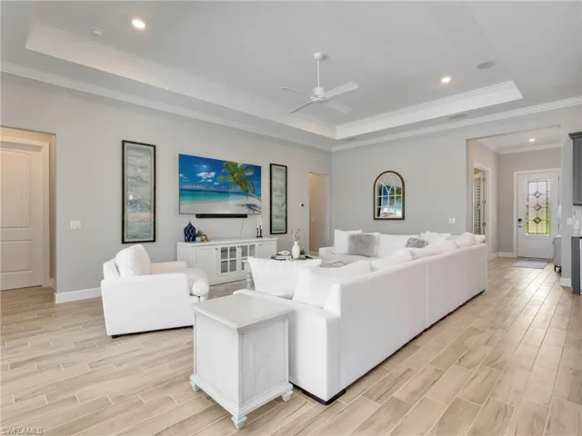 21064 Hallandale Dr, Estero, Florida 33928