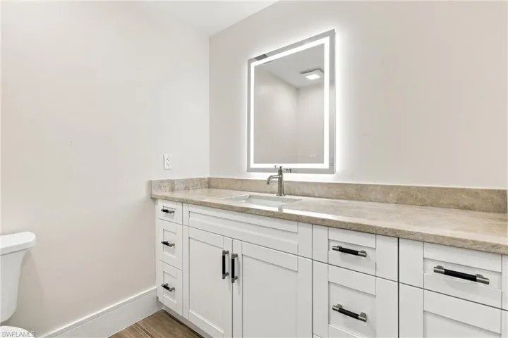 5203 Starfish Ave, Naples, Florida 34103