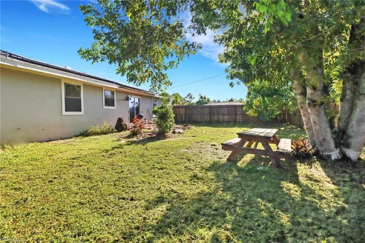 9104 King Rd W, Fort Myers, Florida 33967