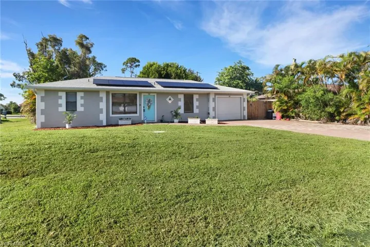 9104 King Rd W, Fort Myers, Florida 33967