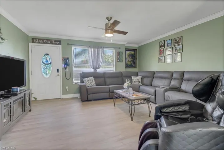 9104 King Rd W, Fort Myers, Florida 33967