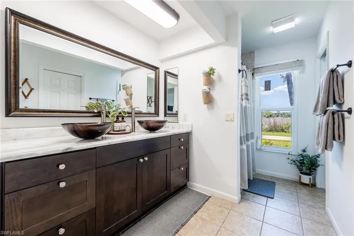 5060 Melaluca Dr, Fort Myers, Florida 33905