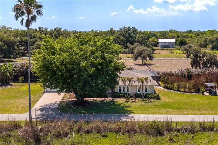 5060 Melaluca Dr, Fort Myers, Florida 33905