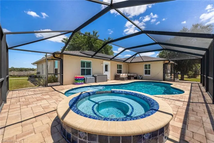 5060 Melaluca Dr, Fort Myers, Florida 33905