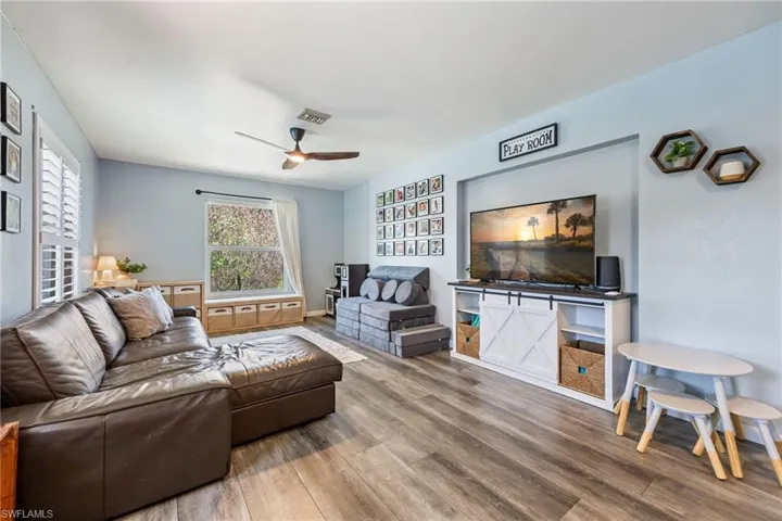 5060 Melaluca Dr, Fort Myers, Florida 33905