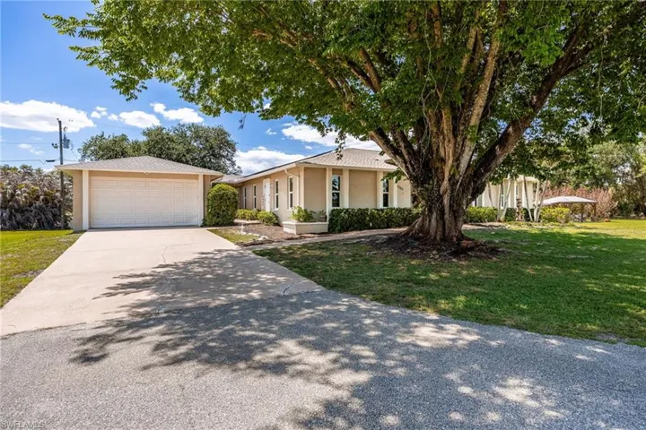 5060 Melaluca Dr, Fort Myers, Florida 33905