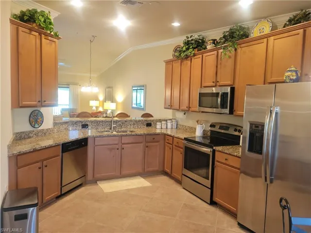 9510 Avellino Way # 1921, Naples, Florida 34113