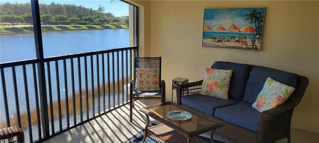 9510 Avellino Way # 1921, Naples, Florida 34113