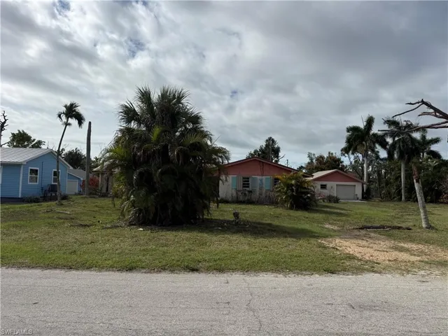 3677 Tangerine Dr, St. James City, Florida 33956