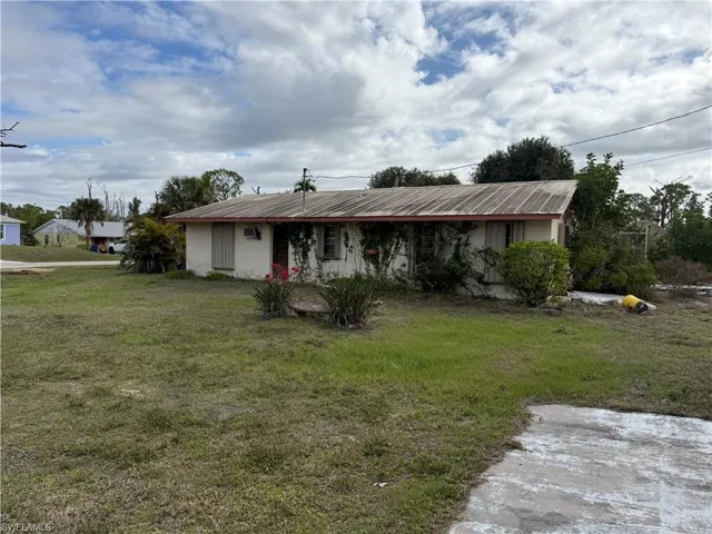 3677 Tangerine Dr, St. James City, Florida 33956