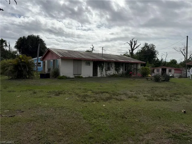 3677 Tangerine Dr, St. James City, Florida 33956