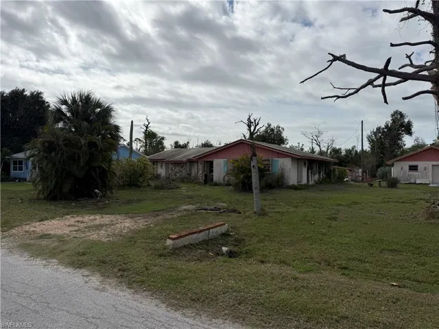 3677 Tangerine Dr, St. James City, Florida 33956