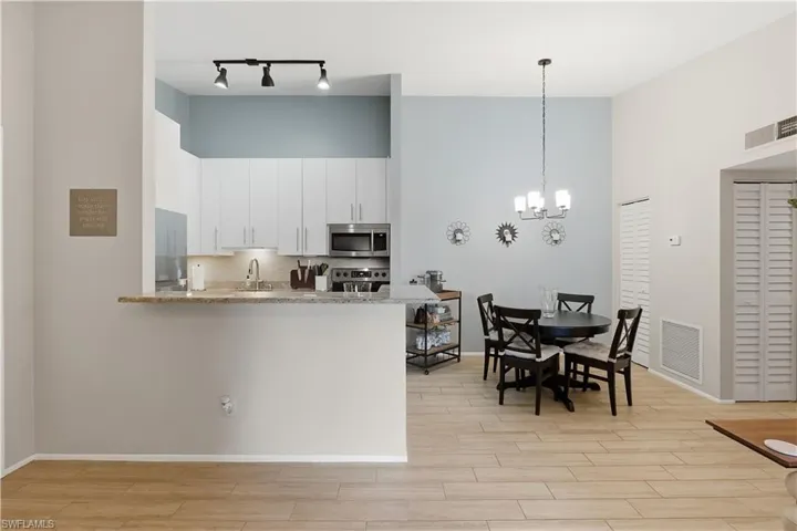 14861 Summerlin Woods Dr 6, Fort Myers, Florida 33919