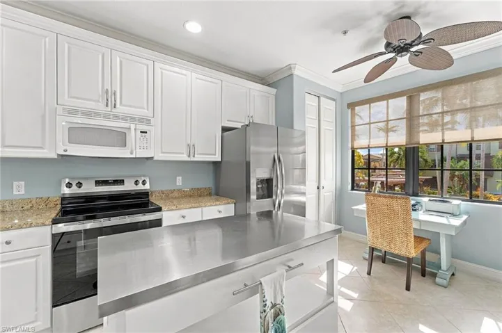 9098 Capistrano St S 7108, Naples, Florida 34113