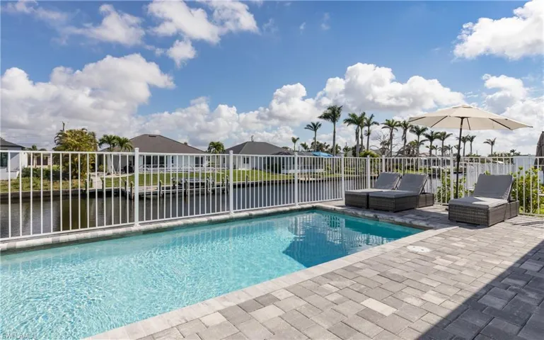 Each Duplex has a Private Pool!