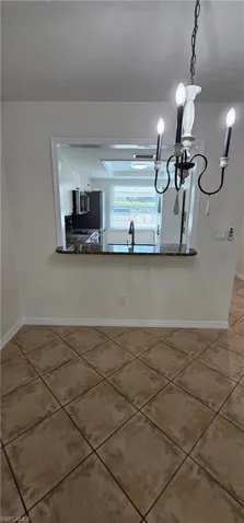 Detailed view of baseboards