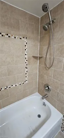 Guest Bathroom with shower / tub combination